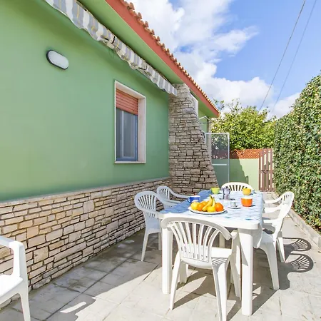 Belvedere 400 Meters From Sea - Happy *